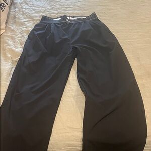 ALO Yoga Men's Black Sweatpants